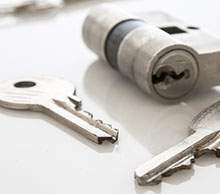 Commercial Locksmith Services in Dracut, MA